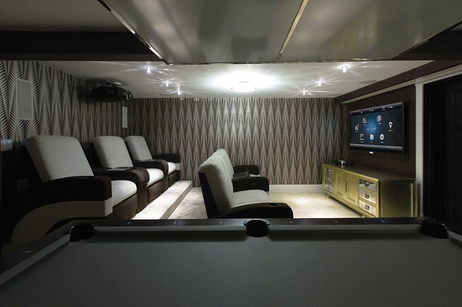 Blog2-Install-a-Home-Theater-for-the-Perfect-Entertainment-Escape_1c39c2f01fa34684701364554fc3c68a